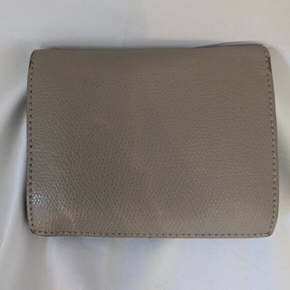 Fendi Neutral Leather F Bifold Wallet - Picture 7 of 10